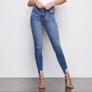 GOOD AMERICAN good waist chewed hem